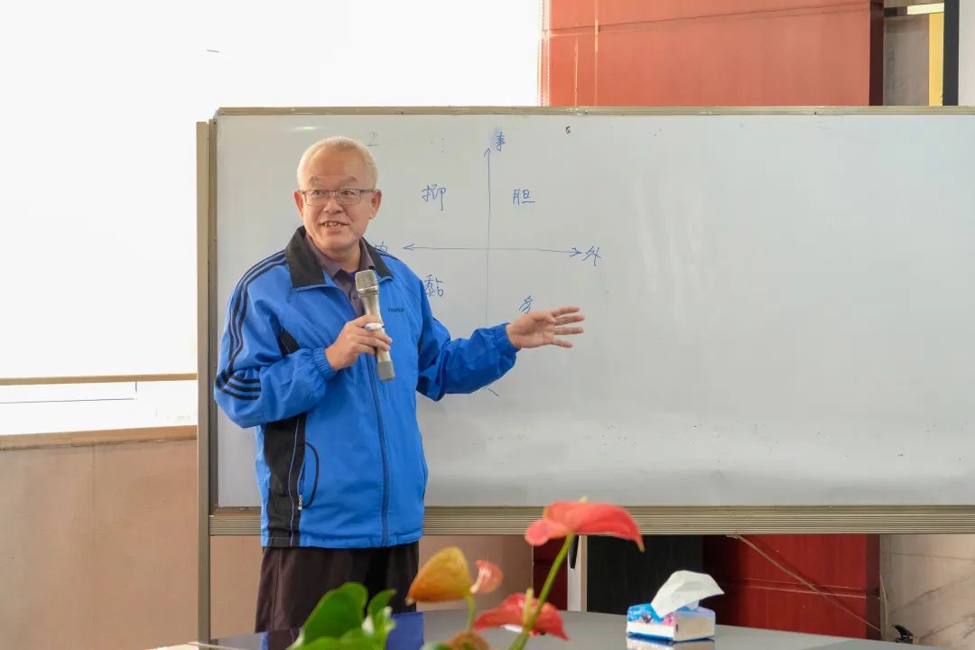 1665985739160601.jpg 640.jpg